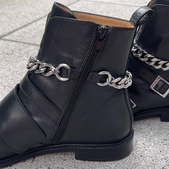 MAJE Leather ankle boots with silver hardware - Picture 7 of 9